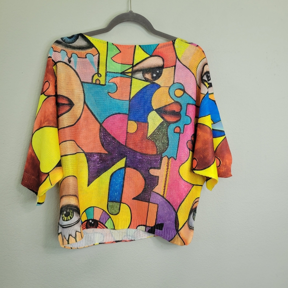 Vibrant Yellow and Blue Boxy Graphic Blouse - Picture 8 of 8